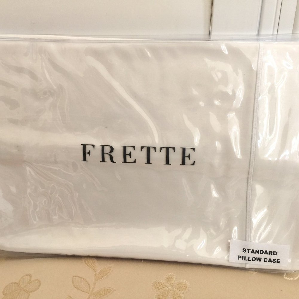 FRETTE 2x Standard Pillowcases ITALY 1Bourdon Beige Embroider 100% Cotton NEW